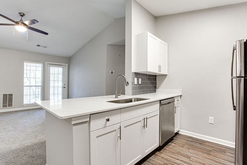 1 Bedroom Kitchen at Preston Pointe at Windermere, Cumming, GA, 30041