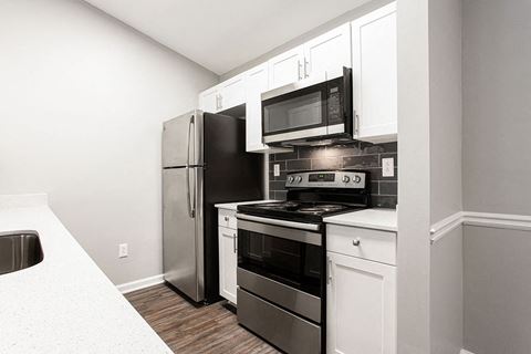 1 Bedroom Kitchen at Preston Pointe at Windermere, Cumming, GA, 30041