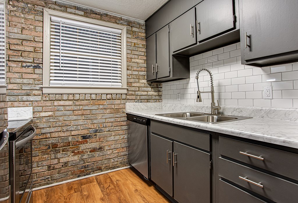 Brick exposures at Retreat at St. Andrews, South Carolina