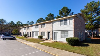 Off-street Parking Off-street Parking at Retreat at St. Andrews, South Carolina, 29210 - Photo Gallery 4