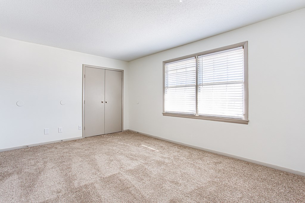 Unfurnished Bedroom at Retreat at St. Andrews, Columbia