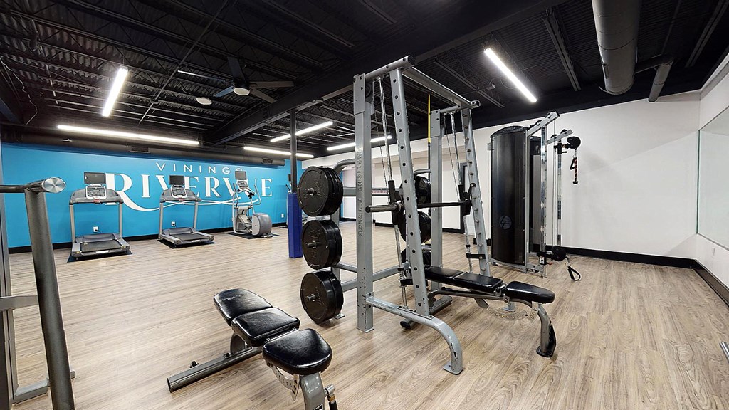 Fitness Center With Modern Equipment at Vinings RiverVue Apartments, Atlanta