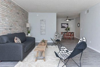 renovated living space Property Image