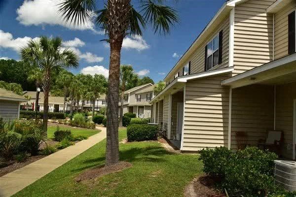 Congaree Villas, West Columbia South Carolina, side view of apartment building