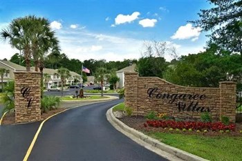 Congaree Villas, West Columbia South Carolina, beautifully landscaped community entrance with monument sign - Photo Gallery 2