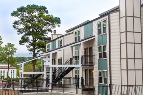 Exterior view at The Halsten at Vinings Mountain Apartments, Atlanta, GA, 30339