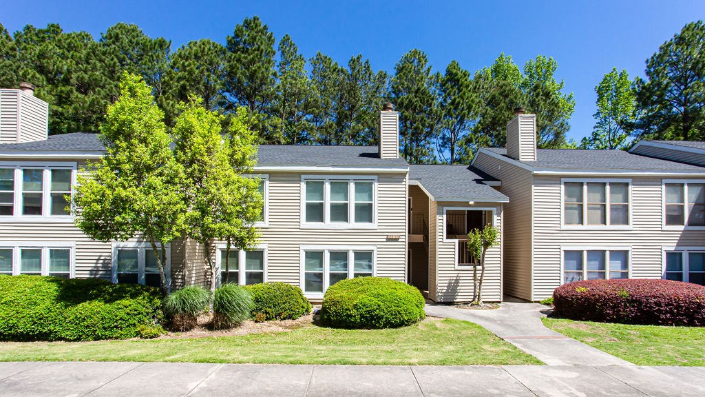 our apartments offer a clubhouse at The Laurel, Union City