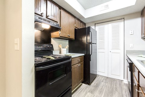 Fully Equipped Kitchen at The Chelsea, Norcross, GA, 30093