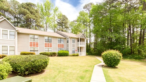 Courtyard Green Space at The Chelsea, Norcross, 30093