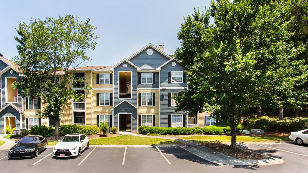 our apartments offer a parking lot