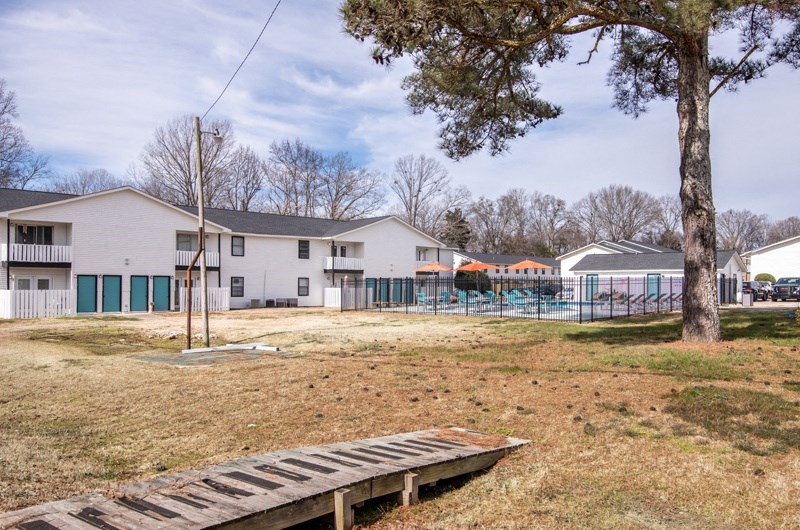 Exterior view at The Cleo Apartments, Athens, AL
