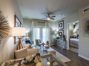 Living Room With Ceiling Fan at Century Palm Bluff, Portland, 78374 - Photo Gallery 31