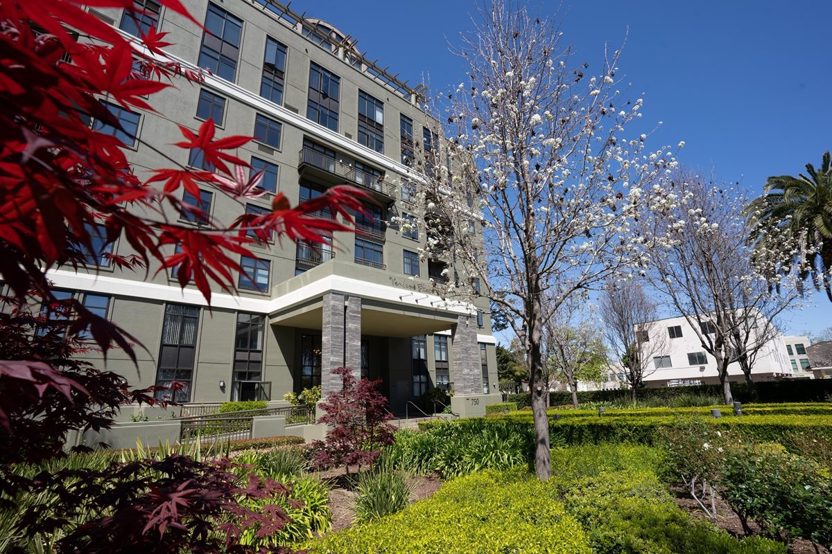 Vendome Place