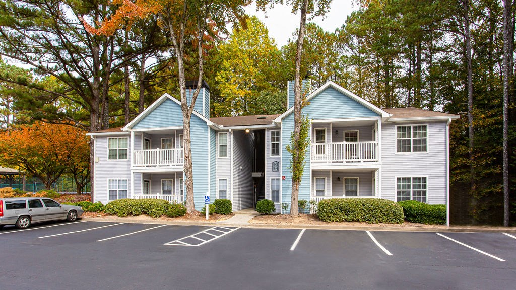 the building where the hotel is located