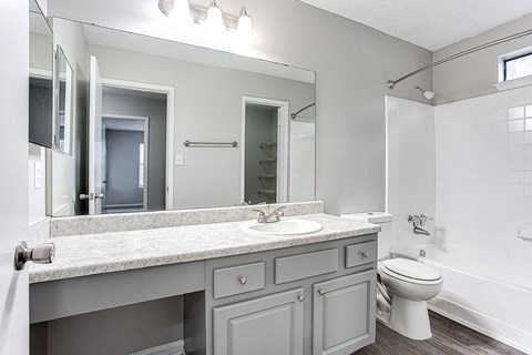 Bathroom With Bathtub at Wildcreek Apartments, Georgia 30021