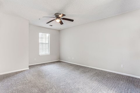 Vacant Living Area at Wildcreek Apartments, Georgia