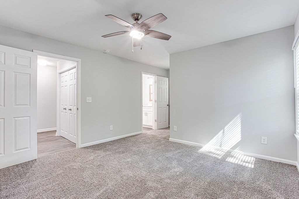 Wall to wall carpeting at Wood Terrace, Doraville, GA, 30340