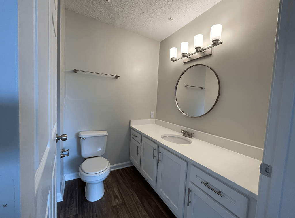 spacious bathroom with garden tub at Palmetto Place, South Carolina, 29708