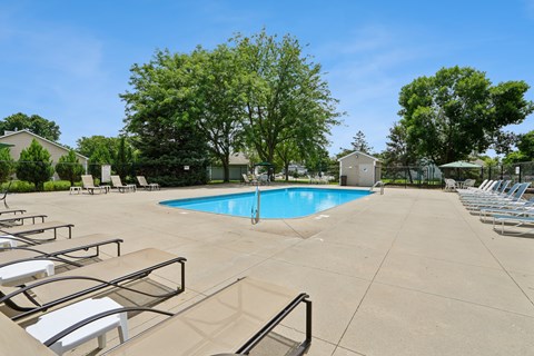 615-619 17Th Ave. NW 1-3 Beds Apartment for Rent