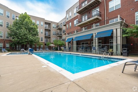 Sparkling Pool at Century Baxter Avenue, Kentucky