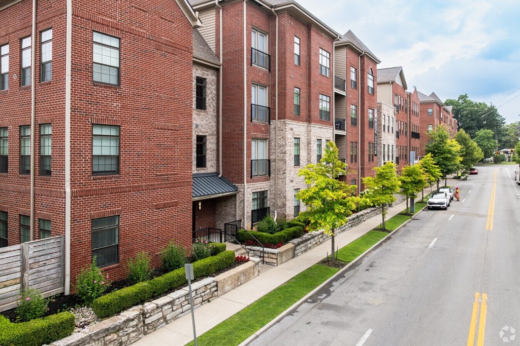 Street View at Century Baxter Avenue, Louisville, KY