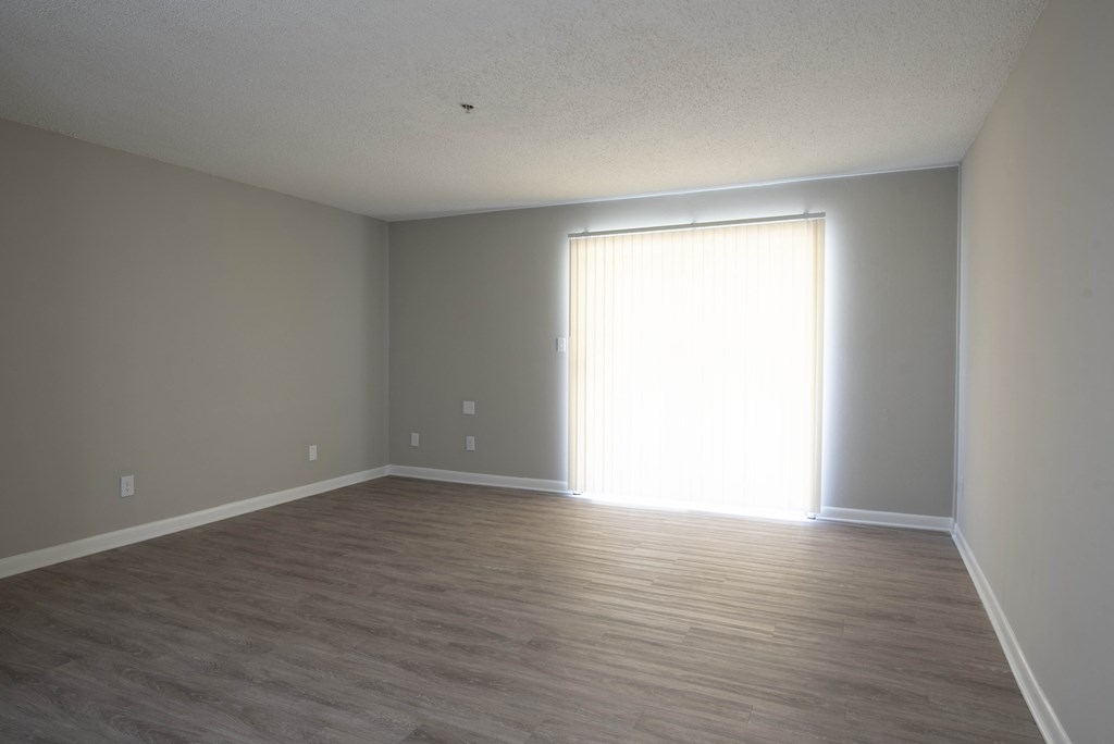 The Madison Apartments And Townhomes, 3348 Fairway Oaks Drive