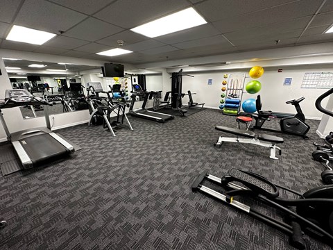 Modern Fitness Center at Carisbrooke at Manchester Apartments, New Hampshire