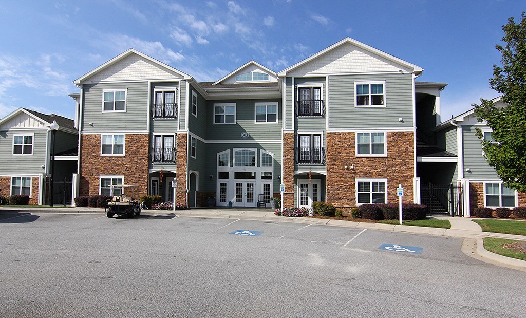 Exterior entrance to the Haven at Reed Creek Station Martinez, GA