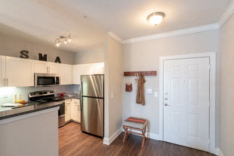 Fully Equipped kitchen at Crest at Midtown, Atlanta, Georgia