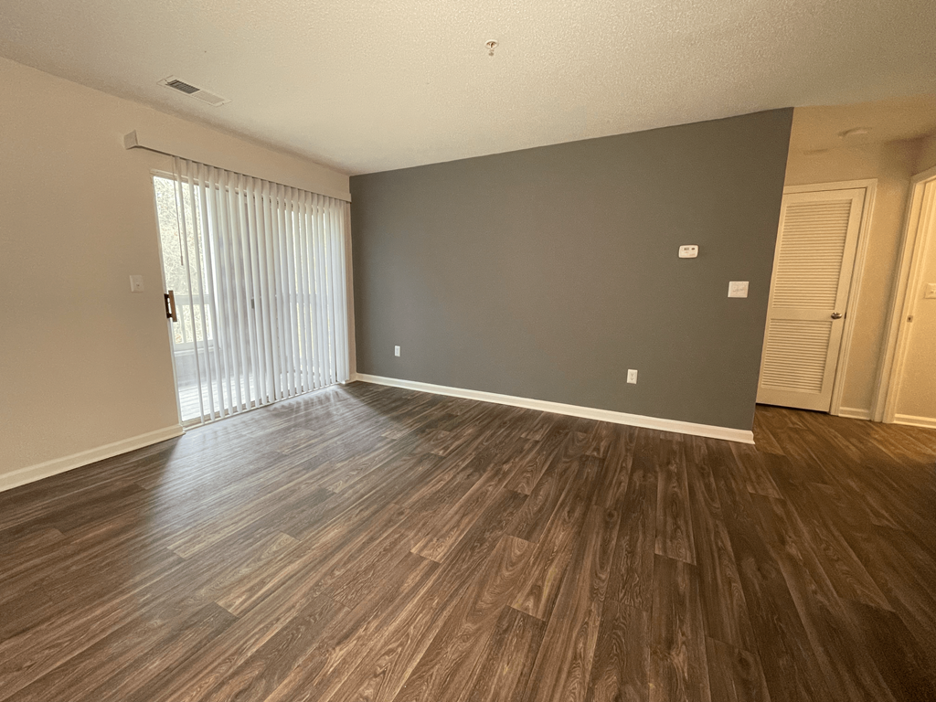 spacious living space with hardwood flooring at Palmetto Place, Fort Mill South Carolina