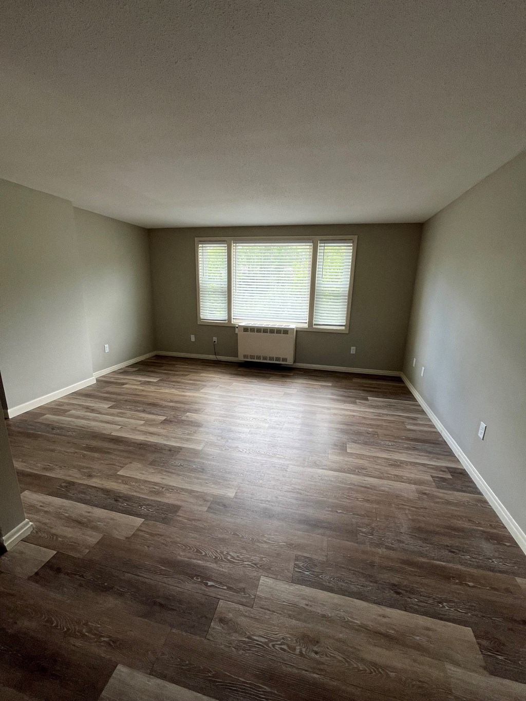 Living room at Briarcliff at Quechee, Quechee, VT 05059
