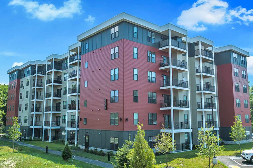 Latitude At South Portland Apartments, 350 Clarks Pond Parkway