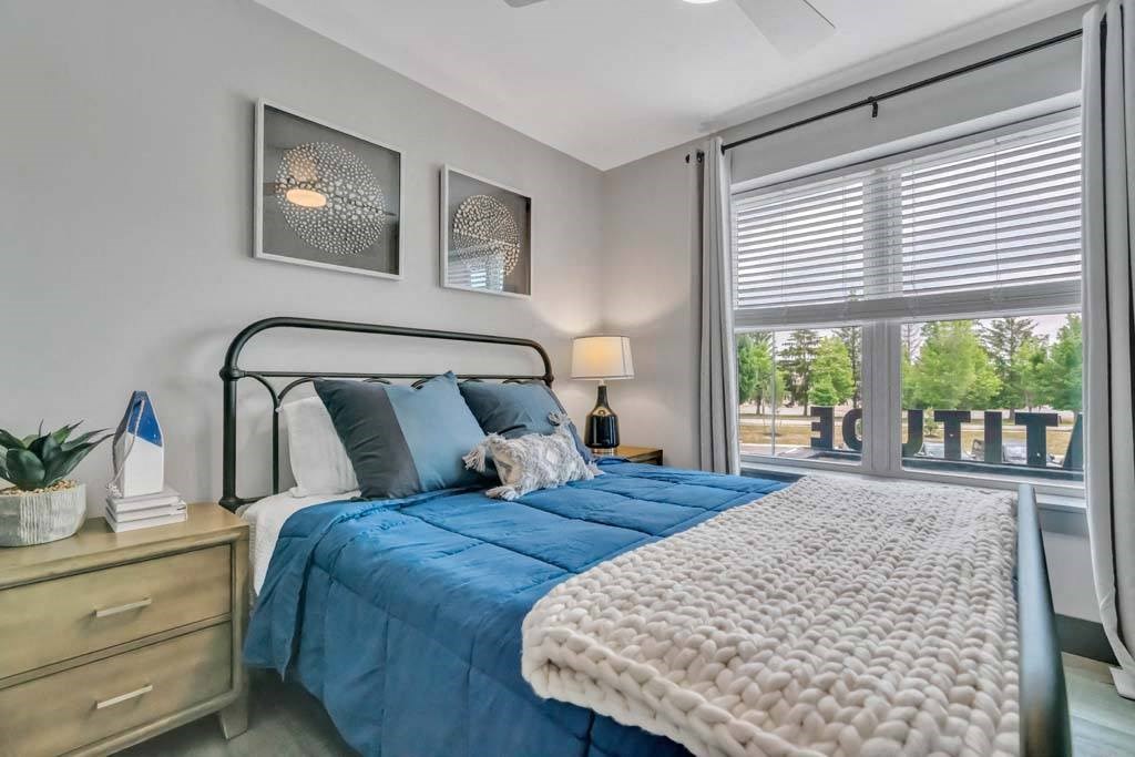 Bedroomat Latitude at South Portland, Maine, 04106