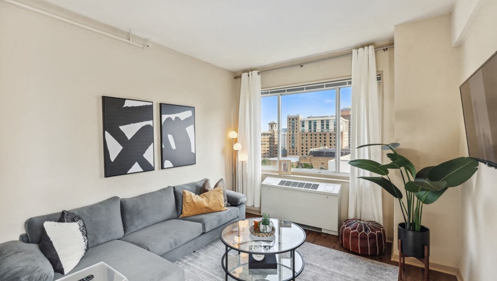 Crest On Peachtree Apartments, 710 Peachtree St NE, Atlanta, GA RentCafe