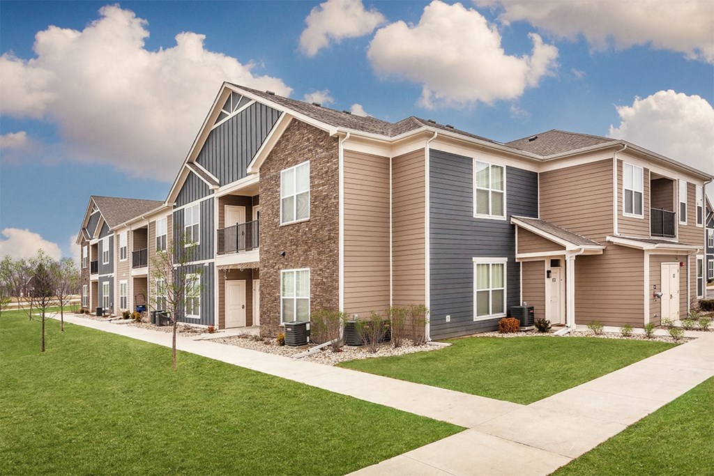 take a look at our property gallery to see what we have in store for you in the at Park 33, Goshen, 46526