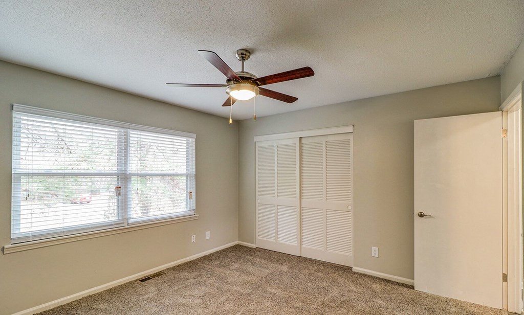 Savan Pointe Townhomes East And West