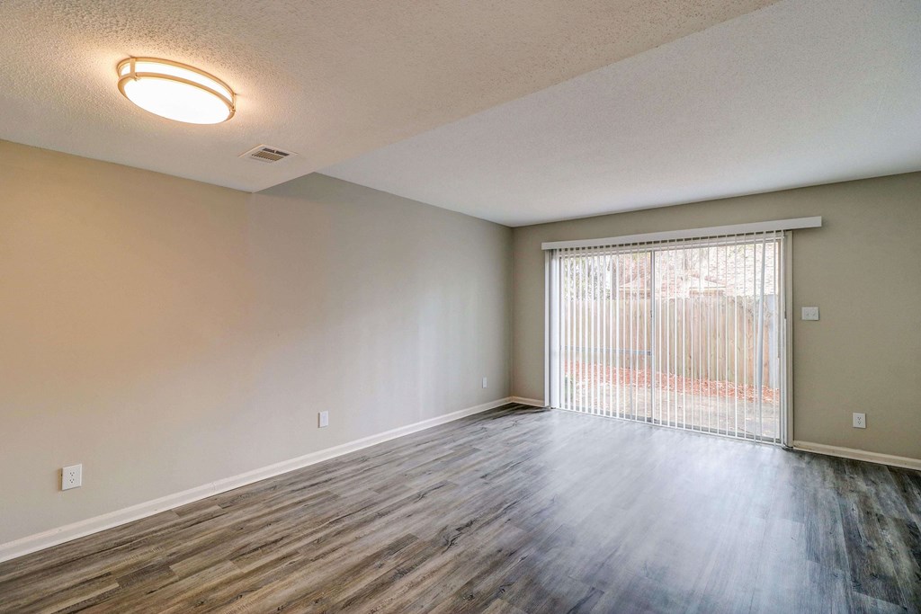 Savan Pointe Townhomes East And West