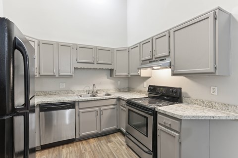 100 Parkway Avenue 1-2 Beds Apartment for Rent