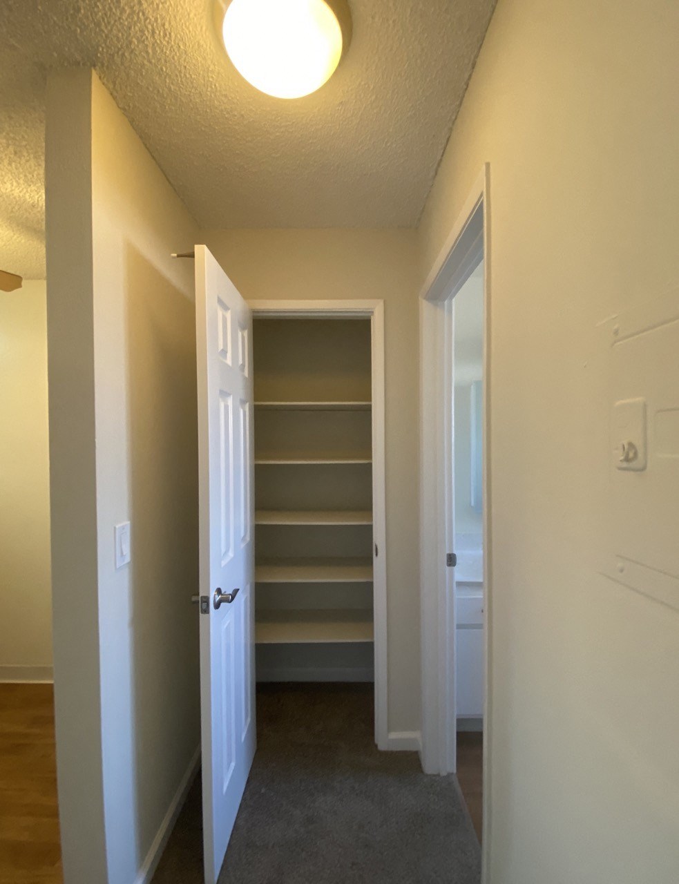 Brittany House 480 Boynton Avenue  San Jose, CA 95117 hallway closet