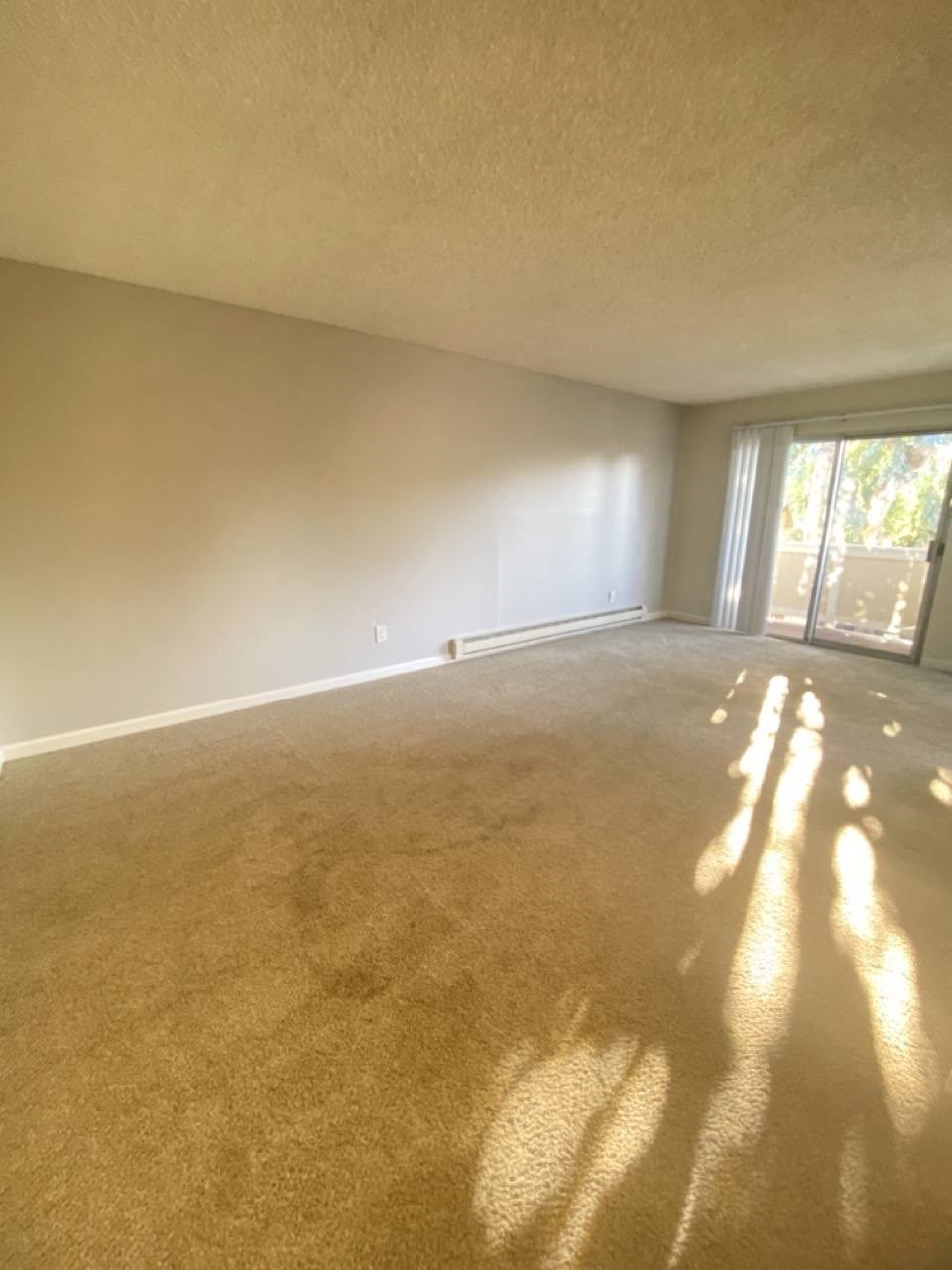 Brittany House 480 Boynton Avenue  San Jose, CA 95117 Living room view