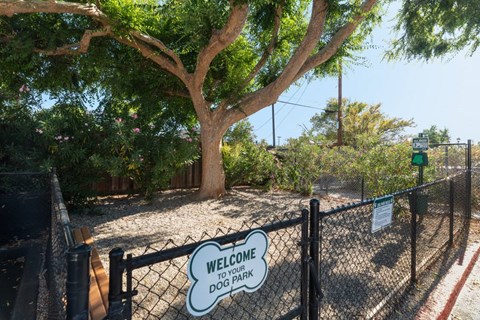 Campbell Plaza Apartments