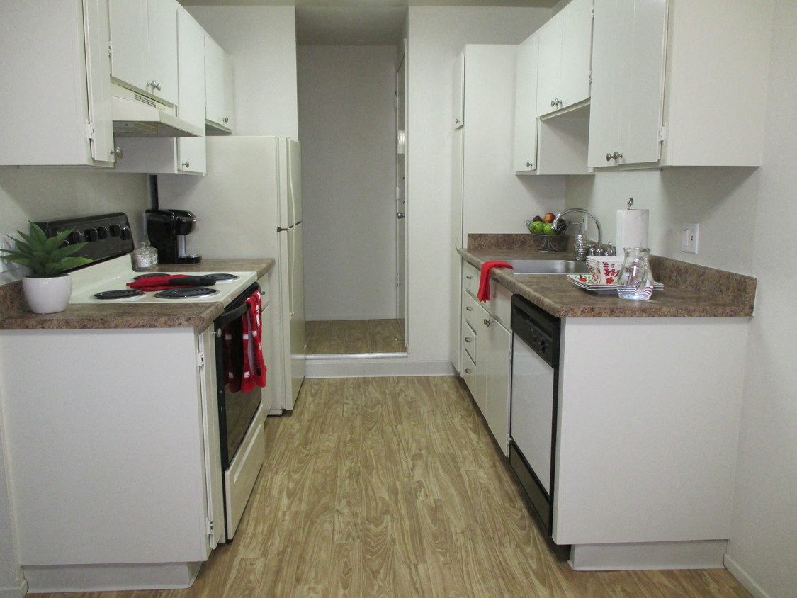 Riverdeck Apartments