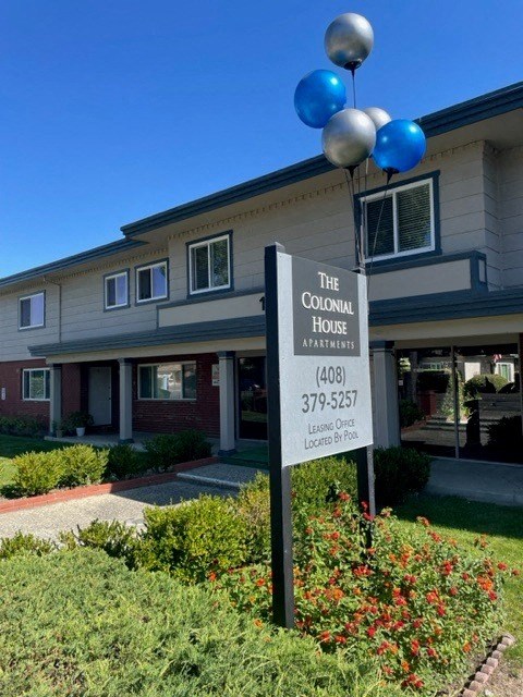 Colonial House Apartments San Jos Front of Colonial House