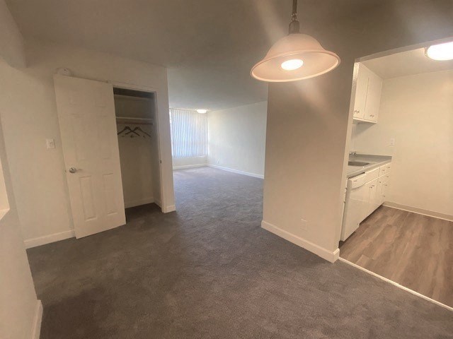 3633 Colegrove Apartments