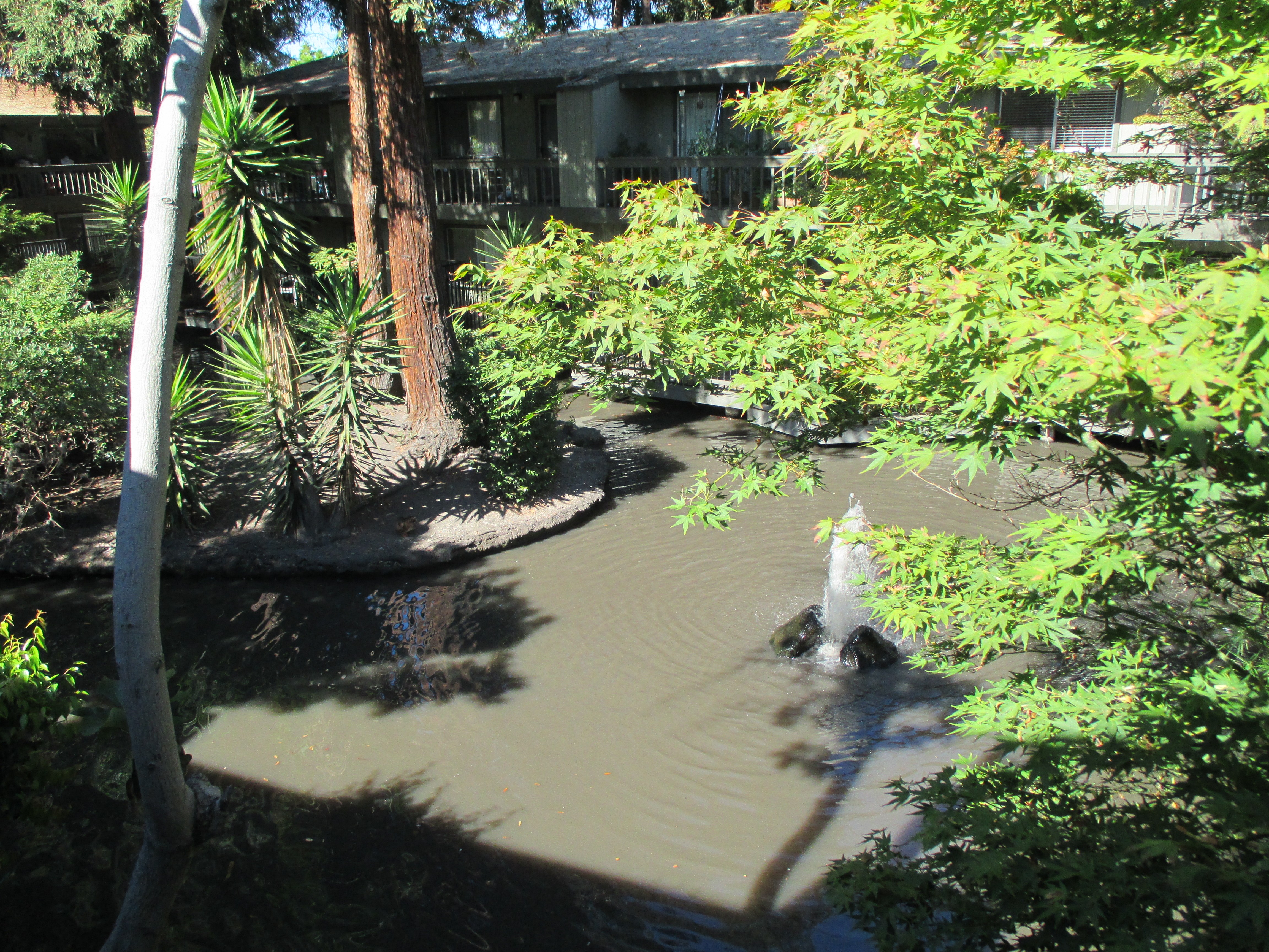 Riverdeck Apartments