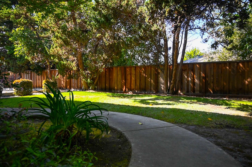 3275 Brookdale Drive  Santa Clara, CA Brookdale Villa Apts