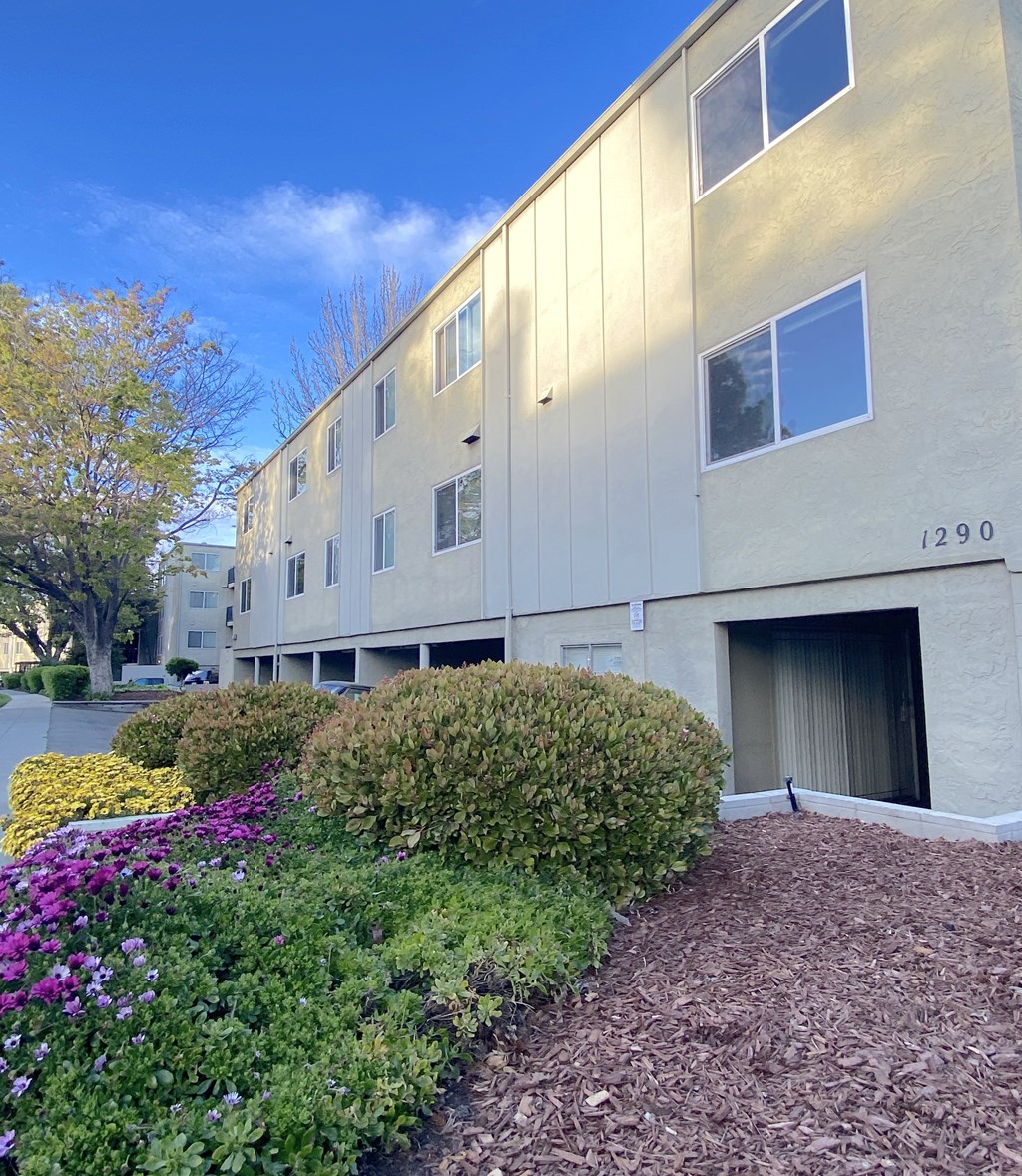 a picture of the outside of a building