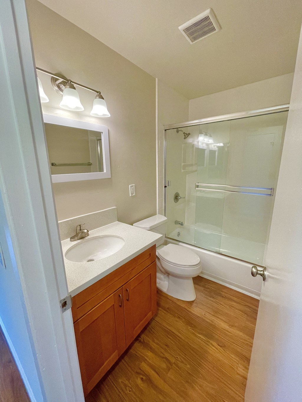 3275 Brookdale Drive  Santa Clara, CA Brookdale Villa Apts