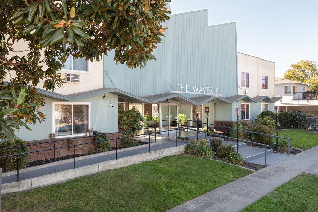 The Waverly At Campbell