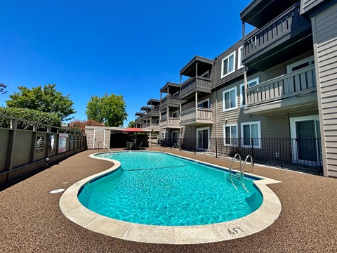 Fiesta Apts Pool side view